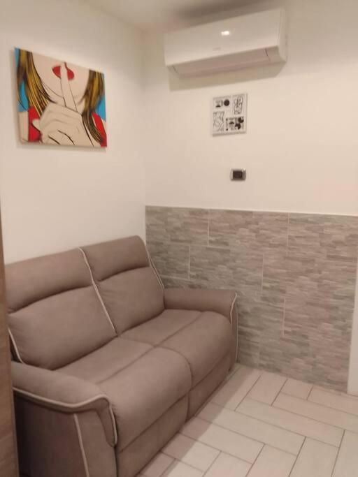 Ferienwohnung Oltre Me Bari Exterior foto